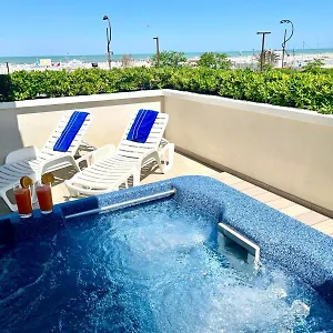 https://club-house.emilia-romagnahotels.net