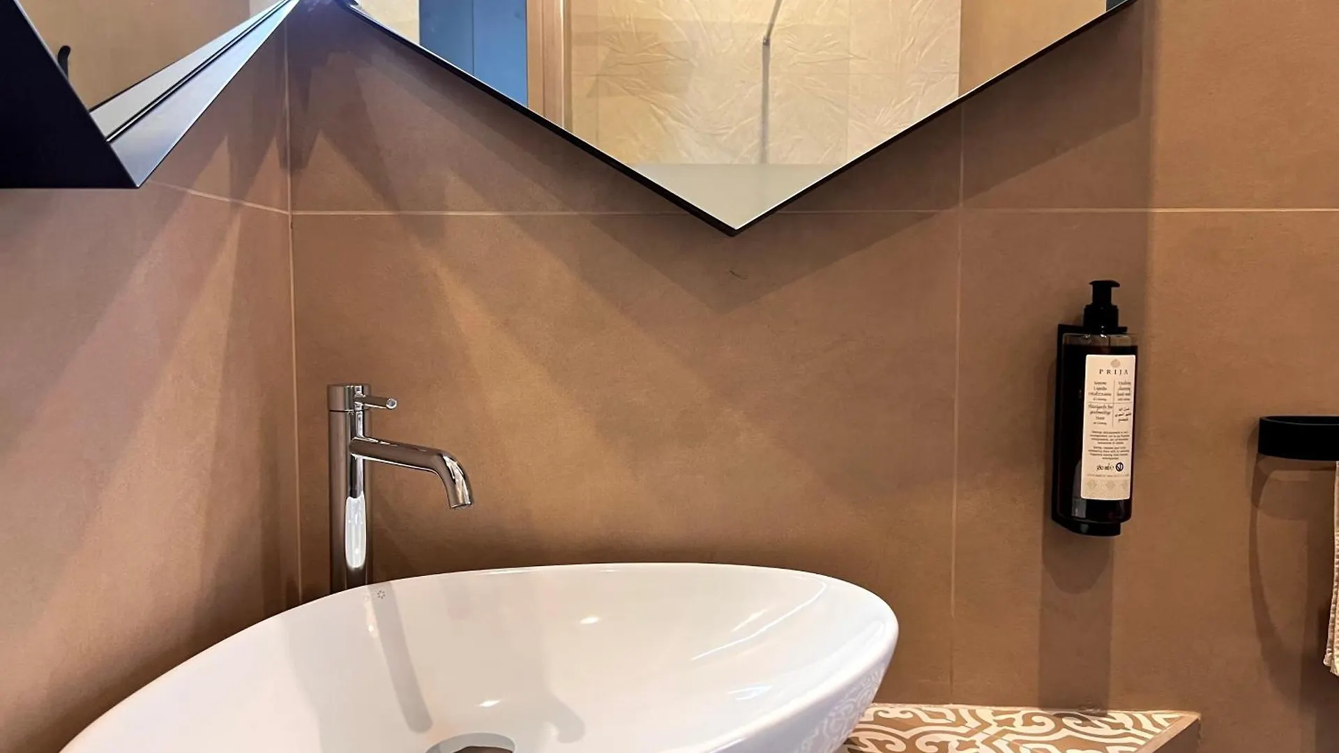 Villa Di Nera B&B Palermo 2*,