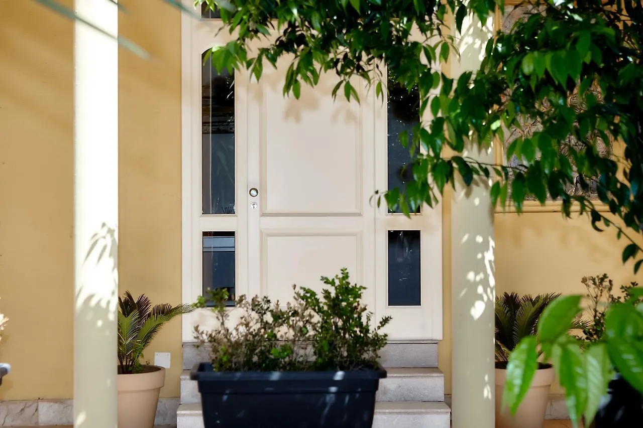 Villa Di Nera B&B Palermo Panzió